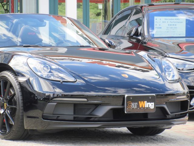 PORSCHE 718BOXSTER