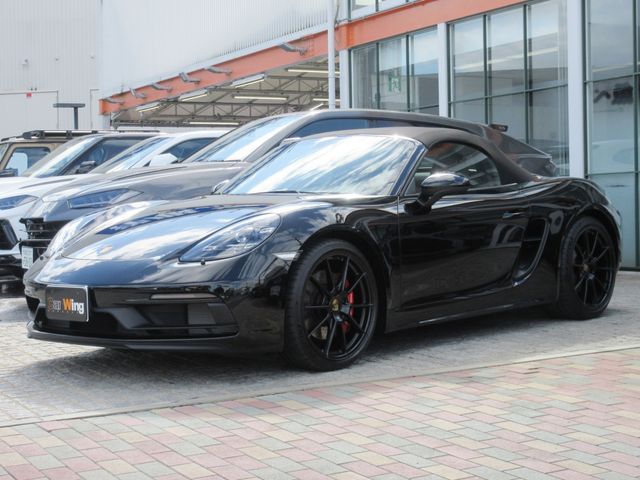 PORSCHE 718BOXSTER