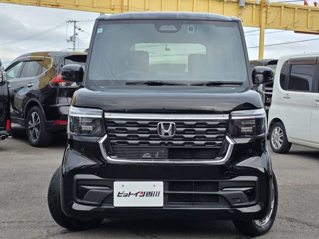 N-BOX CUSTOM