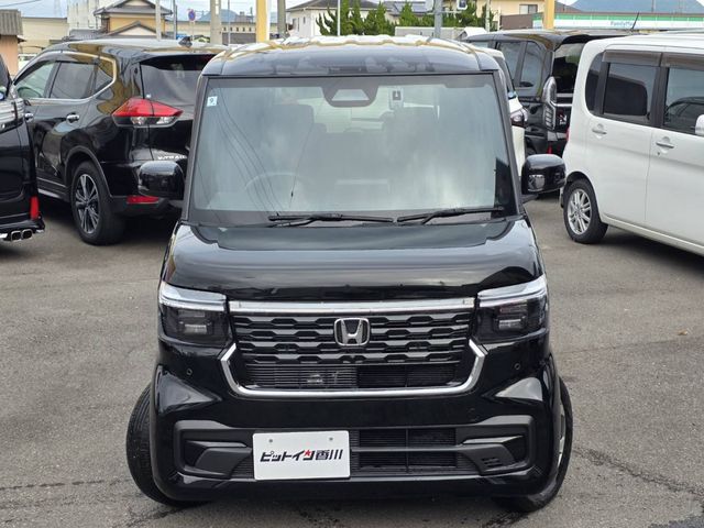 N-BOX CUSTOM