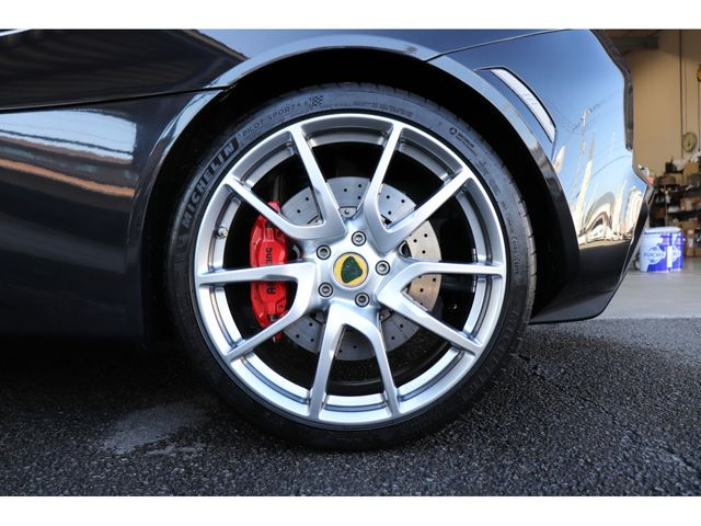 LOTUS EVORA