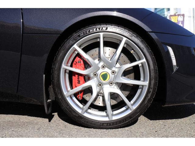LOTUS EVORA