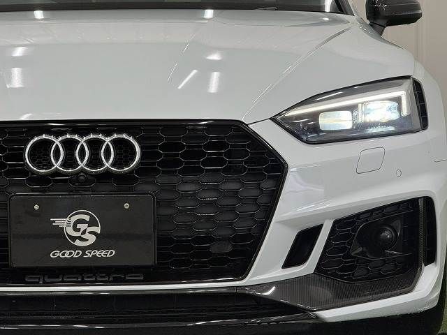 AUDI RS5