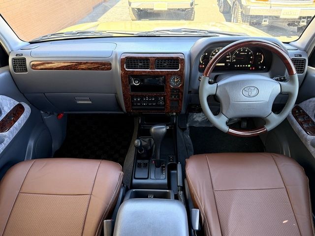 LANDCRUISER PRADO
