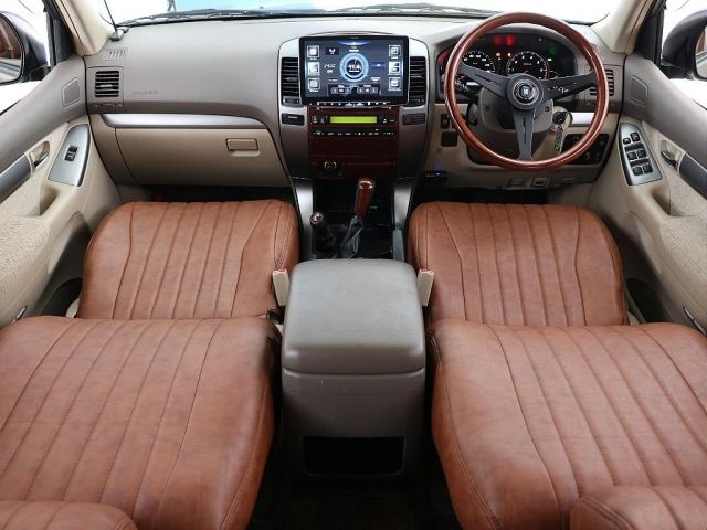 LANDCRUISER PRADO