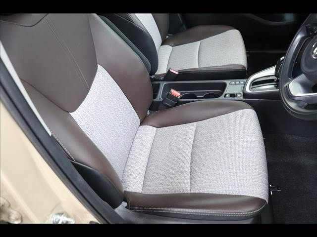 YARIS CROSS HYBRID
