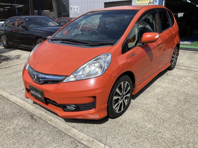 FIT HYBRID