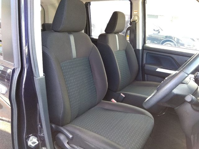 ROOMY