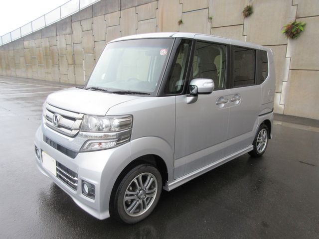 N-BOX CUSTOM
