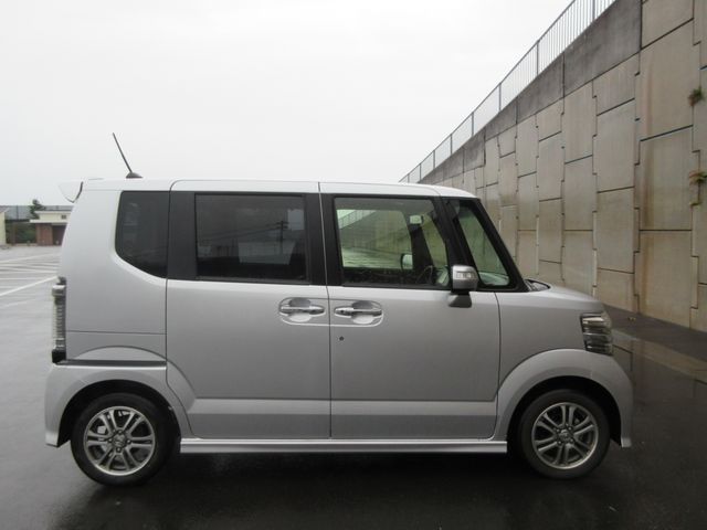 N-BOX CUSTOM