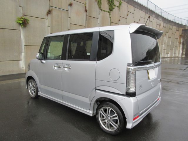 N-BOX CUSTOM