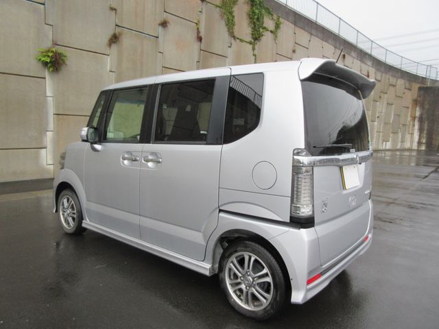 N-BOX CUSTOM