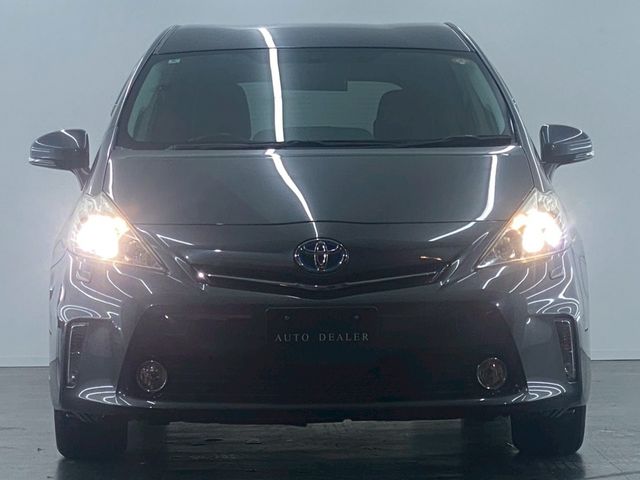 PRIUS Alpha