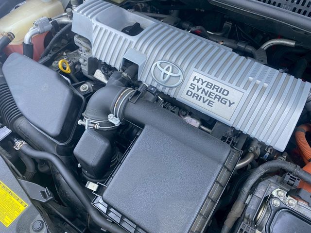 PRIUS Alpha