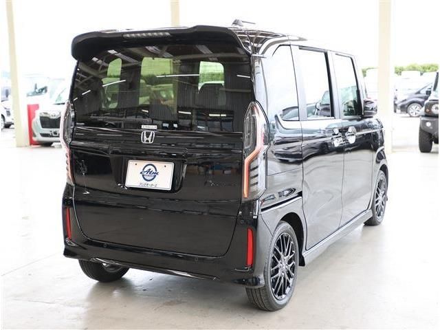 N-BOX CUSTOM