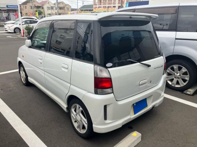 PLEO 4WD