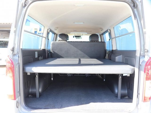 HIACE van 2WD