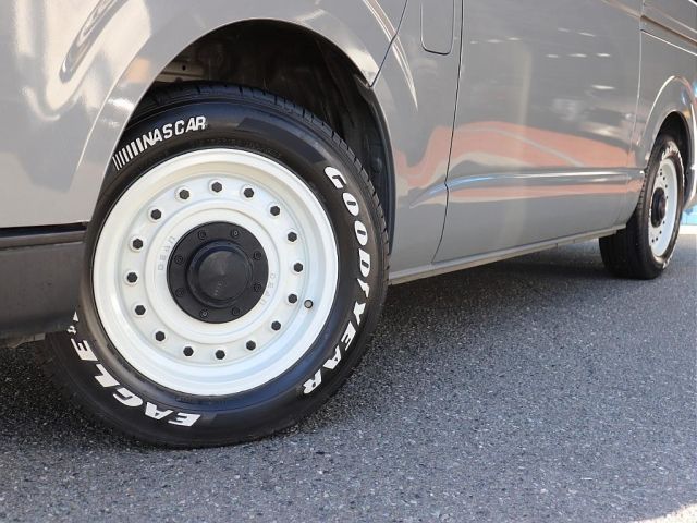 HIACE van 2WD