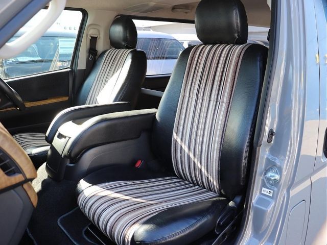 HIACE van 2WD