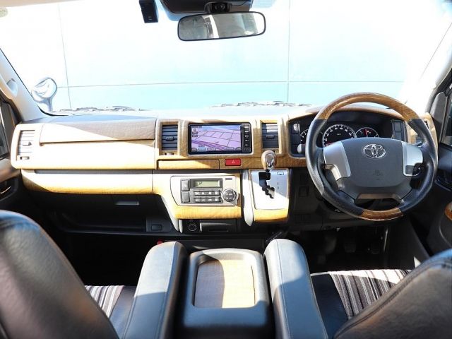 HIACE van 2WD