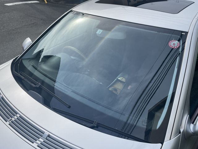MERCEDES BENZ E-Class sedan