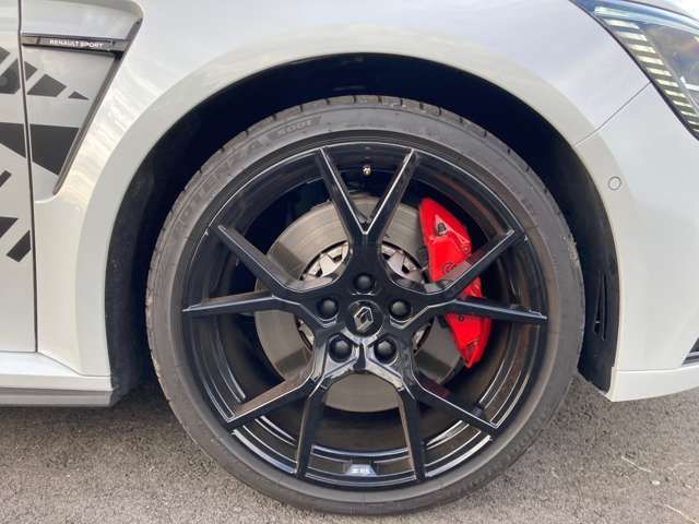 RENAULT MEGANE hatchback