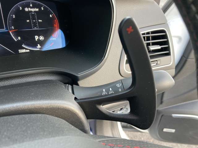RENAULT MEGANE hatchback