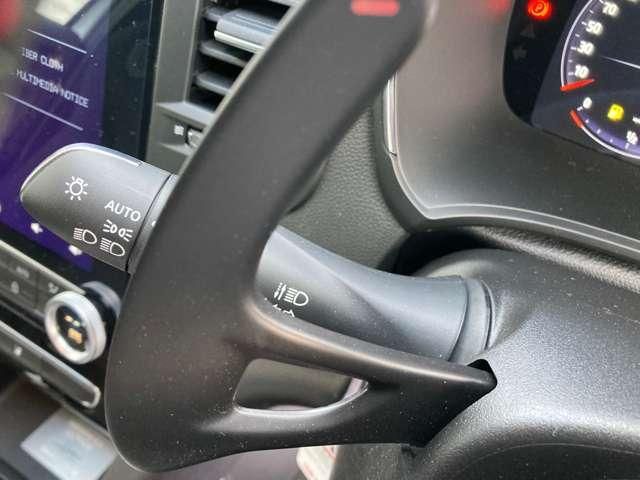 RENAULT MEGANE hatchback
