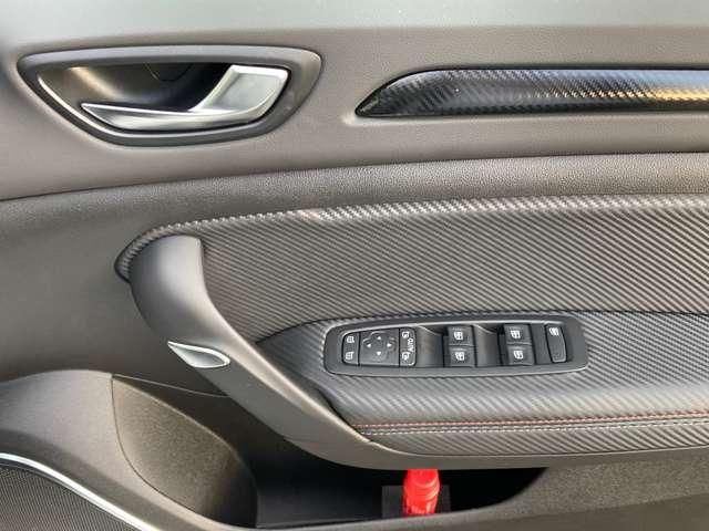 RENAULT MEGANE hatchback