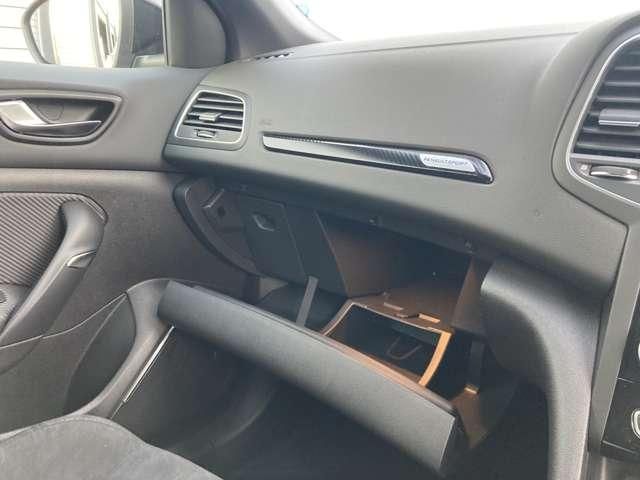 RENAULT MEGANE hatchback