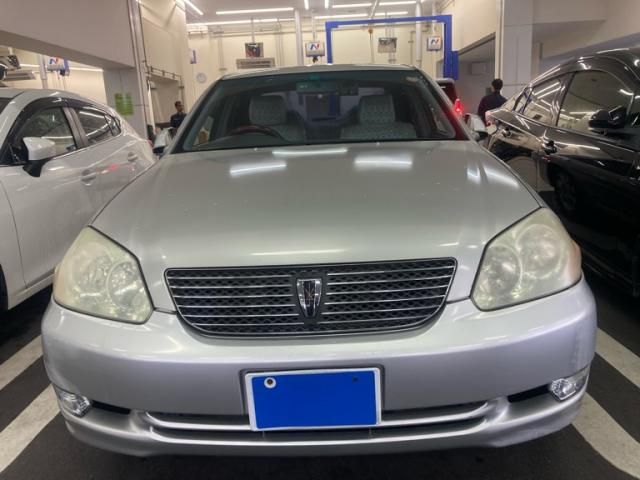 MARK2 sedan