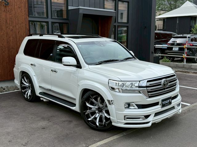 LANDCRUISER wagon