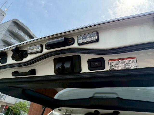 LANDCRUISER wagon