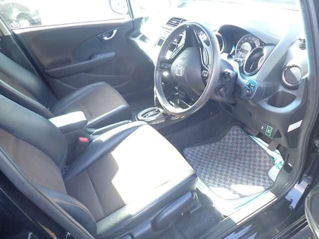 FIT SHUTTLE HYBRID