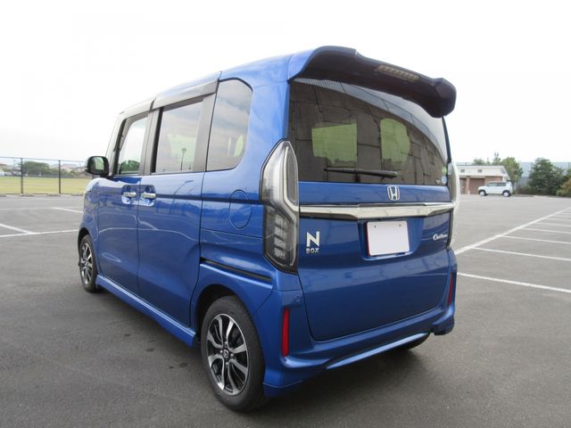 N-BOX CUSTOM