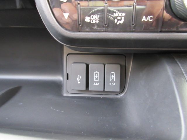 N-BOX CUSTOM
