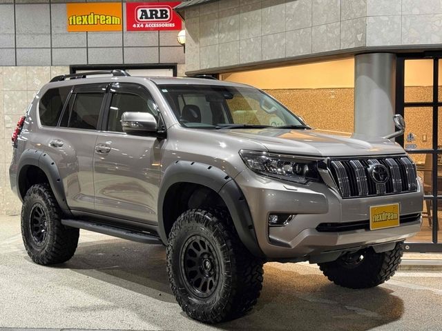 LANDCRUISER PRADO