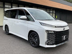 VOXY HYBRID