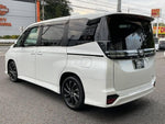 VOXY HYBRID
