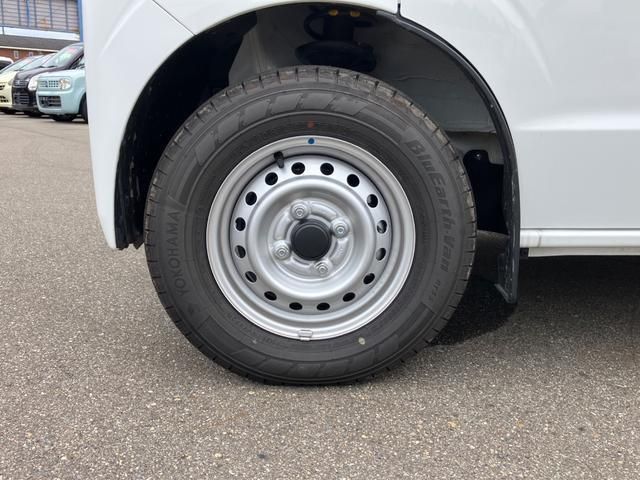 MINICAB van