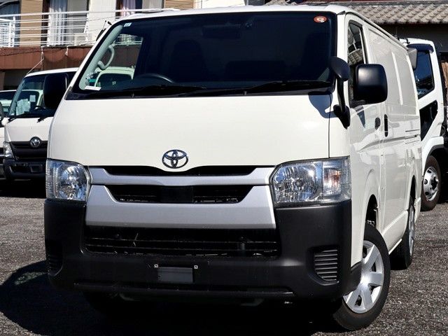 HIACE van 2WD