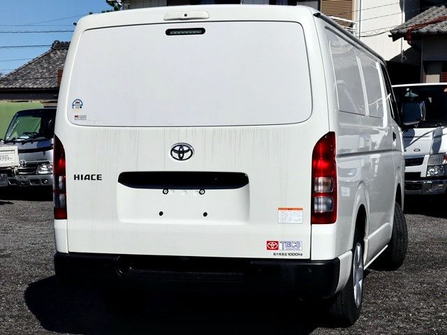 HIACE van 2WD