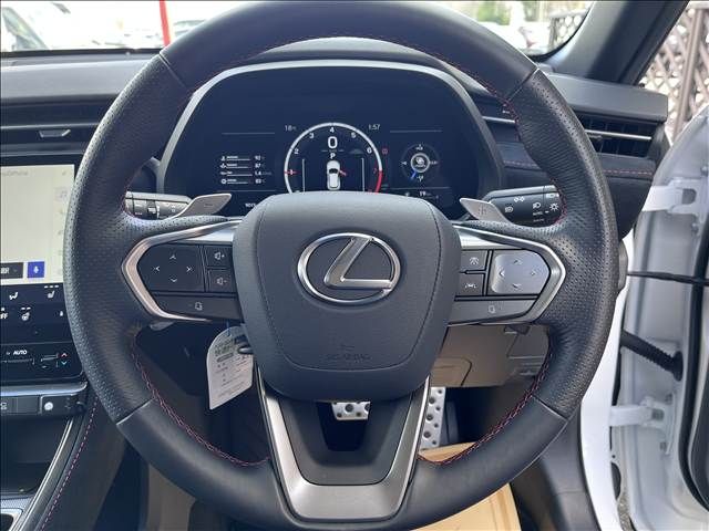 LEXUS LBX