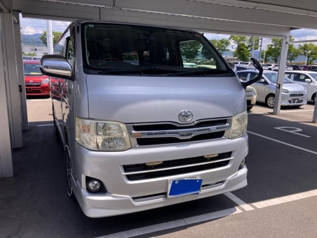 HIACE van 4WD