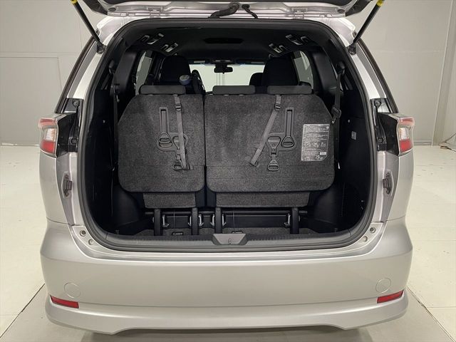 ESTIMA HYBRID 4WD