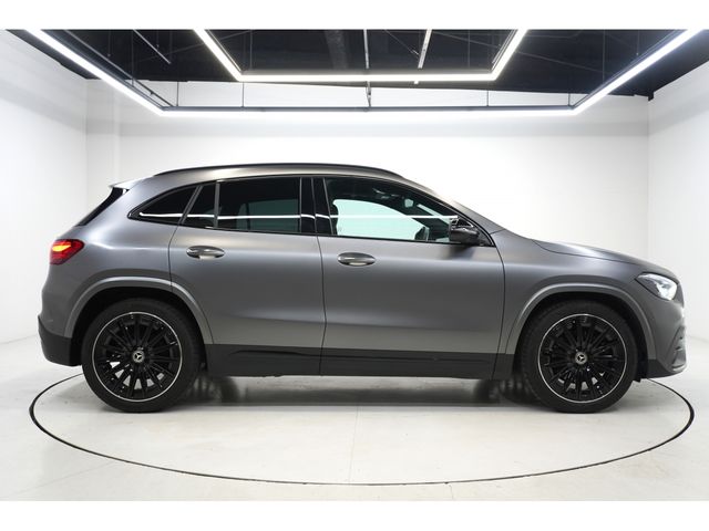 MERCEDES BENZ GLA class