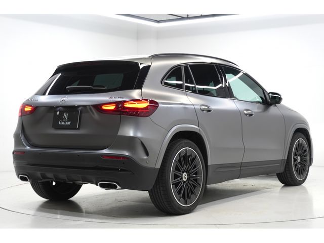 MERCEDES BENZ GLA class