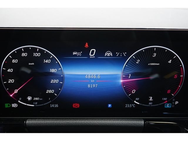 MERCEDES BENZ GLA class