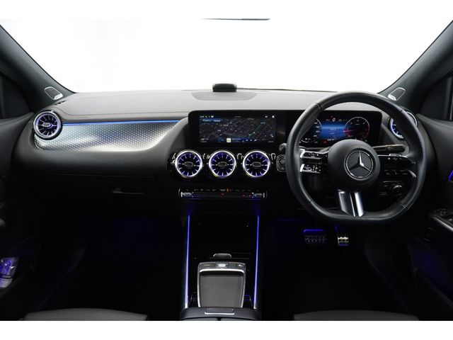 MERCEDES BENZ GLA class