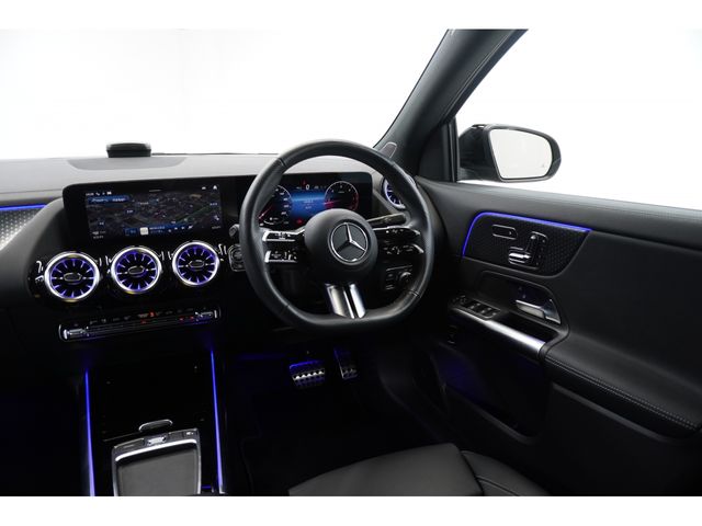 MERCEDES BENZ GLA class